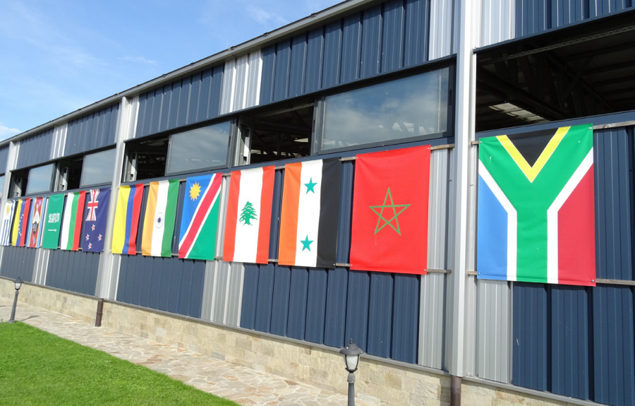 Markets-holland-industries